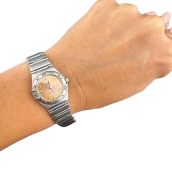 Auth. Ladies Omega Constellation Stainless Steel Salmon Dial, 1998 - Refinished - Picture 8 of 10